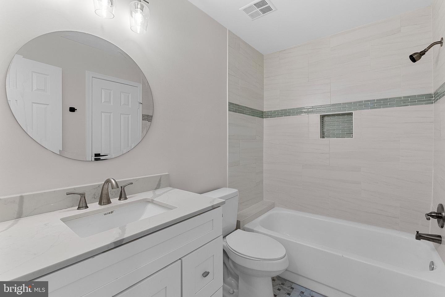 7530 EMERALD DR, MANASSAS, Virginia 20109, 3 Bedrooms Bedrooms, ,2 BathroomsBathrooms,Residential,For sale,7530 EMERALD DR,VAPW2095348 MLS # VAPW2095348