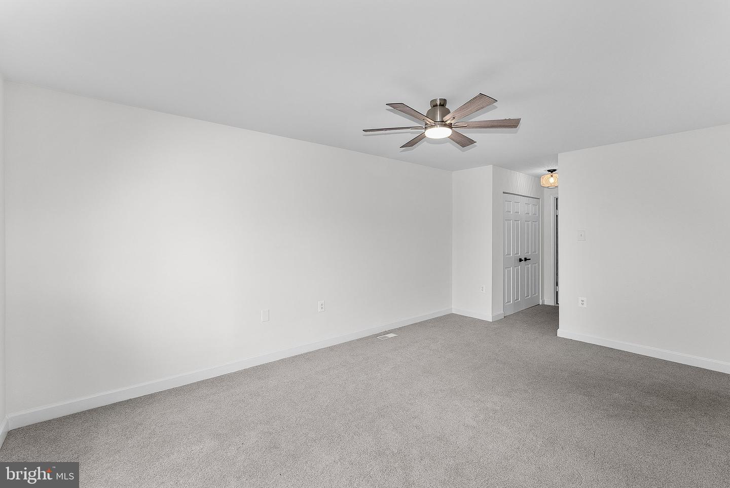 7530 EMERALD DR, MANASSAS, Virginia 20109, 3 Bedrooms Bedrooms, ,2 BathroomsBathrooms,Residential,For sale,7530 EMERALD DR,VAPW2095348 MLS # VAPW2095348