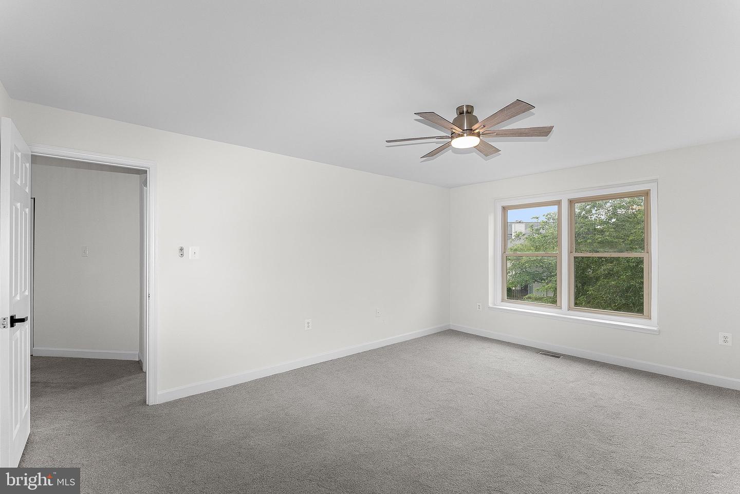 7530 EMERALD DR, MANASSAS, Virginia 20109, 3 Bedrooms Bedrooms, ,2 BathroomsBathrooms,Residential,For sale,7530 EMERALD DR,VAPW2095348 MLS # VAPW2095348