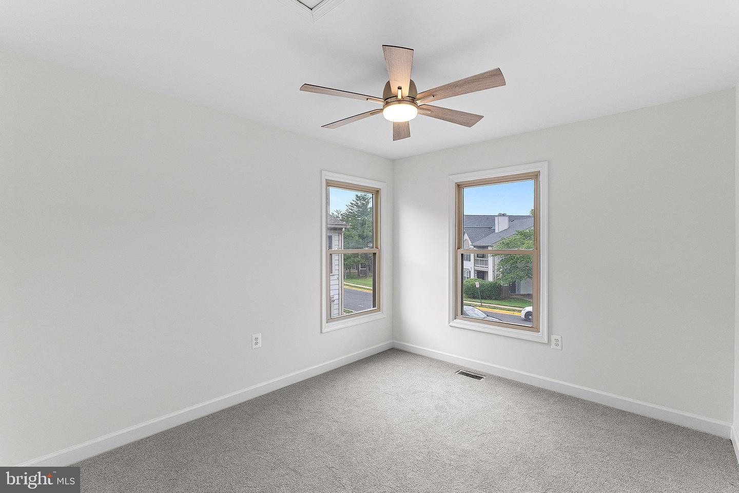 7530 EMERALD DR, MANASSAS, Virginia 20109, 3 Bedrooms Bedrooms, ,2 BathroomsBathrooms,Residential,For sale,7530 EMERALD DR,VAPW2095348 MLS # VAPW2095348