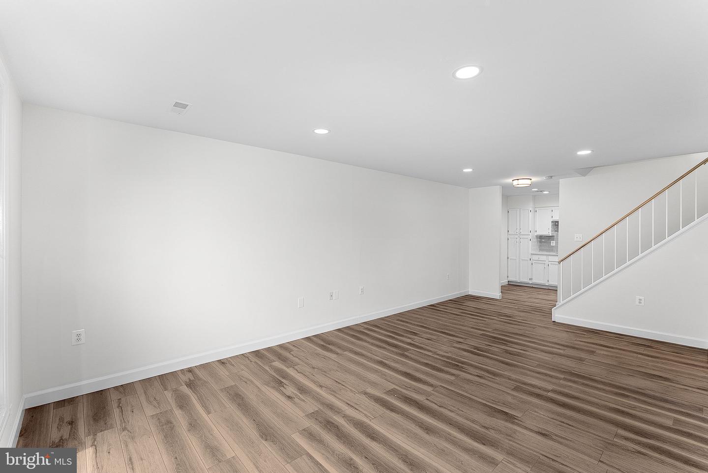 7530 EMERALD DR, MANASSAS, Virginia 20109, 3 Bedrooms Bedrooms, ,2 BathroomsBathrooms,Residential,For sale,7530 EMERALD DR,VAPW2095348 MLS # VAPW2095348