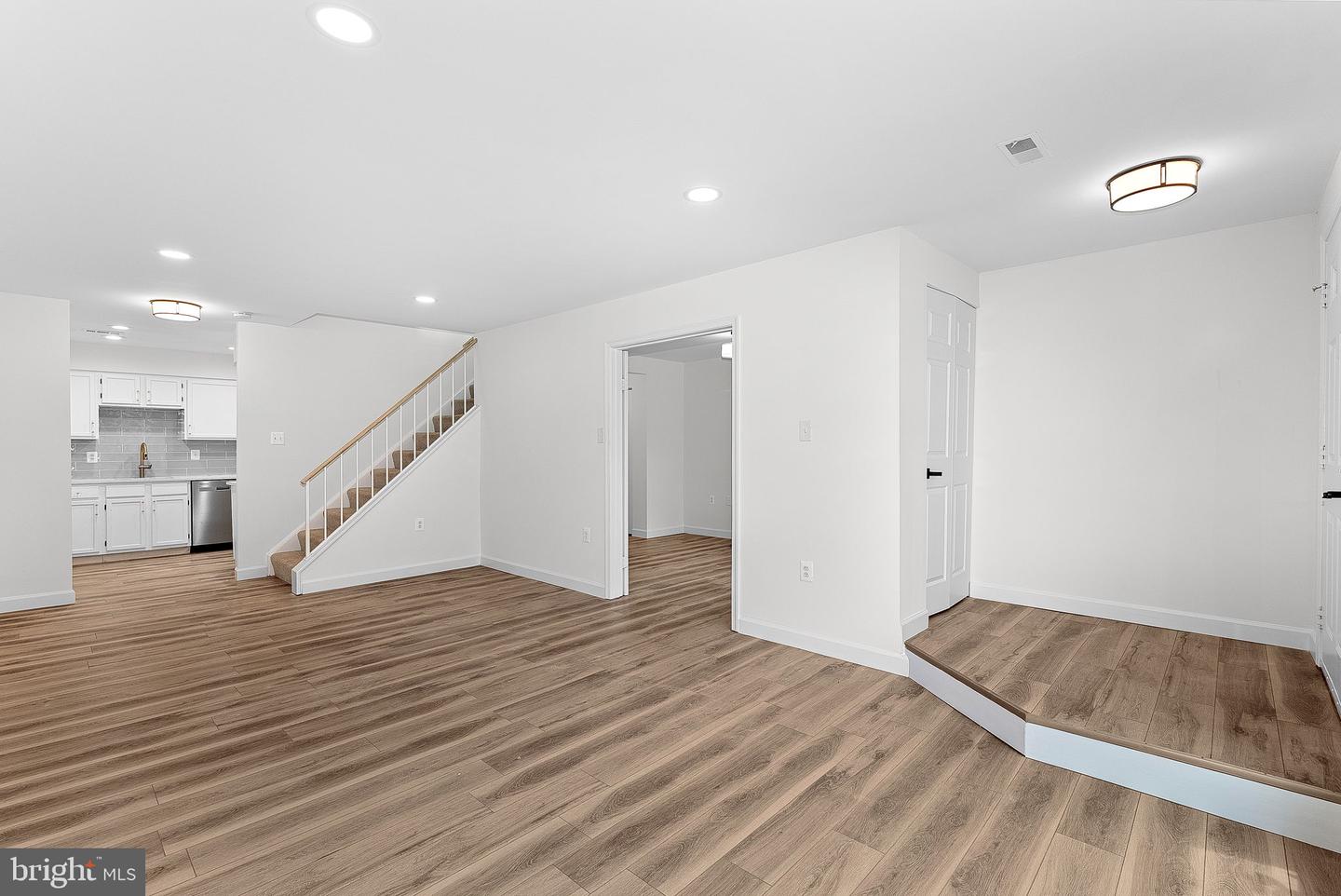 7530 EMERALD DR, MANASSAS, Virginia 20109, 3 Bedrooms Bedrooms, ,2 BathroomsBathrooms,Residential,For sale,7530 EMERALD DR,VAPW2095348 MLS # VAPW2095348