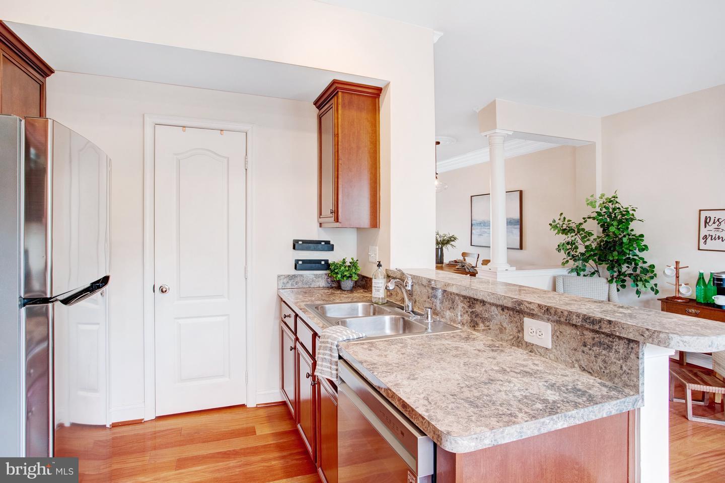 2505 BASIN VIEW LN, WOODBRIDGE, Virginia 22191, 4 Bedrooms Bedrooms, ,2 BathroomsBathrooms,Residential,For sale,2505 BASIN VIEW LN,VAPW2095418 MLS # VAPW2095418