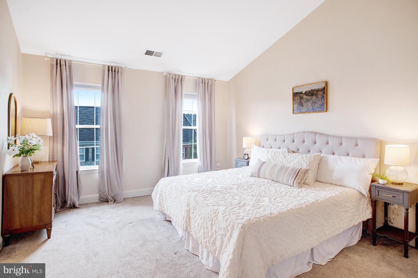 2505 BASIN VIEW LN, WOODBRIDGE, Virginia 22191, 4 Bedrooms Bedrooms, ,2 BathroomsBathrooms,Residential,For sale,2505 BASIN VIEW LN,VAPW2095418 MLS # VAPW2095418