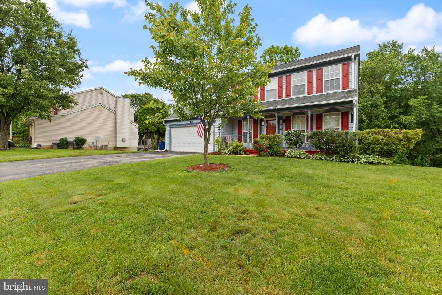 13853 MEADOWBROOK RD, WOODBRIDGE, Virginia 22193, 4 Bedrooms Bedrooms, ,3 BathroomsBathrooms,Residential,For sale,13853 MEADOWBROOK RD,VAPW2095312 MLS # VAPW2095312