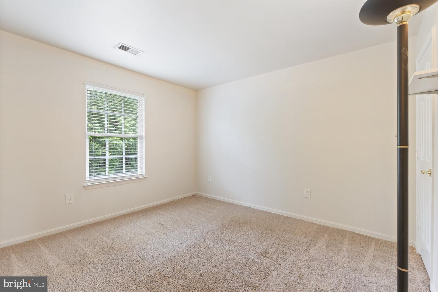 13853 MEADOWBROOK RD, WOODBRIDGE, Virginia 22193, 4 Bedrooms Bedrooms, ,3 BathroomsBathrooms,Residential,For sale,13853 MEADOWBROOK RD,VAPW2095312 MLS # VAPW2095312