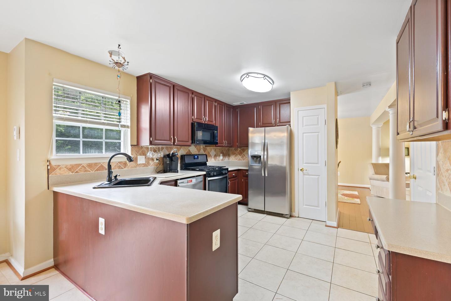 13853 MEADOWBROOK RD, WOODBRIDGE, Virginia 22193, 4 Bedrooms Bedrooms, ,3 BathroomsBathrooms,Residential,For sale,13853 MEADOWBROOK RD,VAPW2095312 MLS # VAPW2095312
