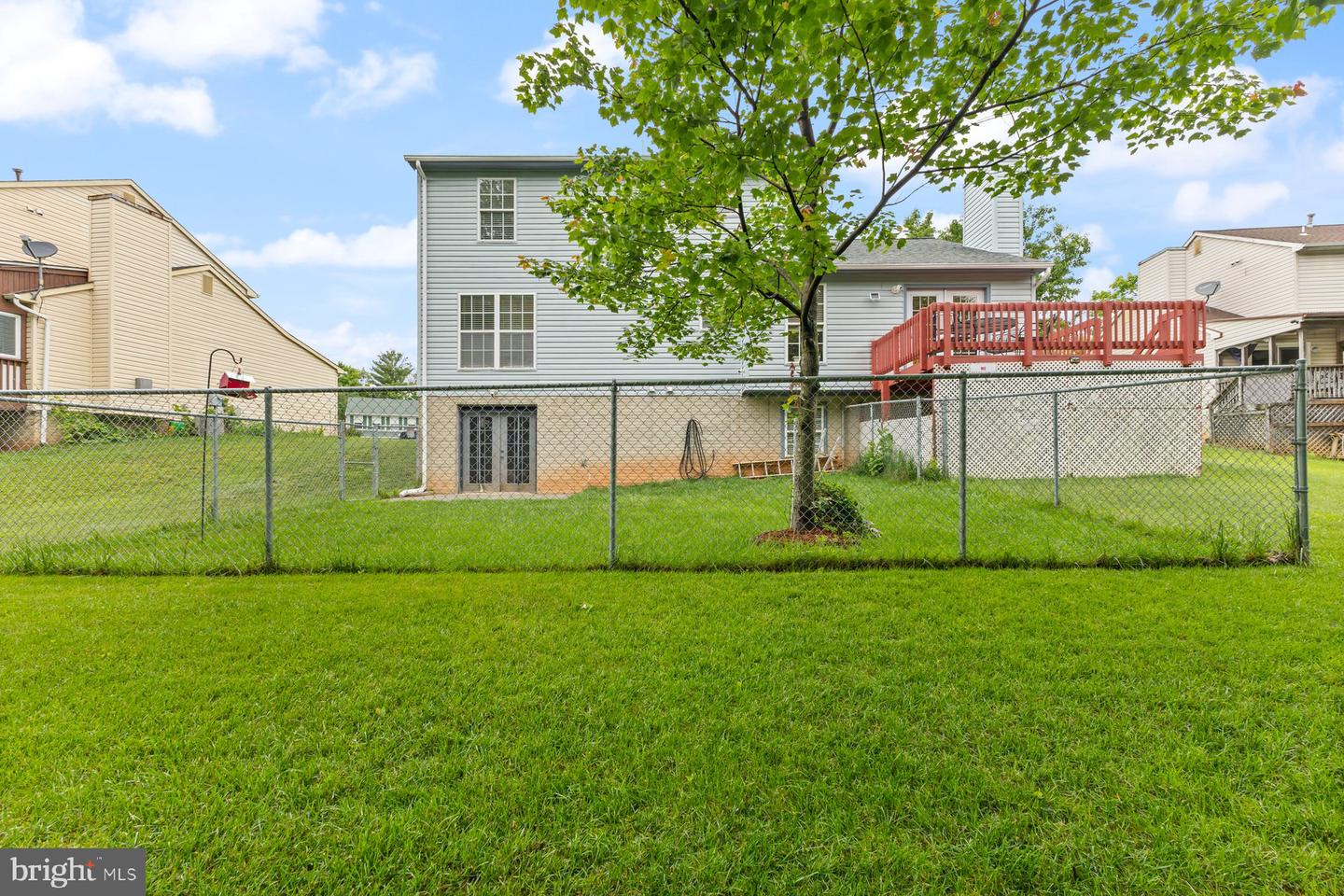 13853 MEADOWBROOK RD, WOODBRIDGE, Virginia 22193, 4 Bedrooms Bedrooms, ,3 BathroomsBathrooms,Residential,For sale,13853 MEADOWBROOK RD,VAPW2095312 MLS # VAPW2095312
