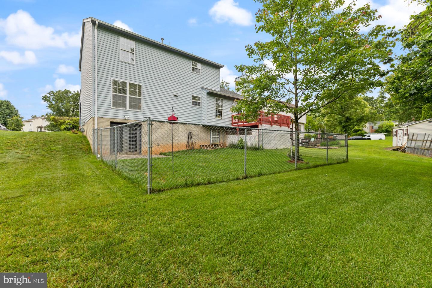 13853 MEADOWBROOK RD, WOODBRIDGE, Virginia 22193, 4 Bedrooms Bedrooms, ,3 BathroomsBathrooms,Residential,For sale,13853 MEADOWBROOK RD,VAPW2095312 MLS # VAPW2095312