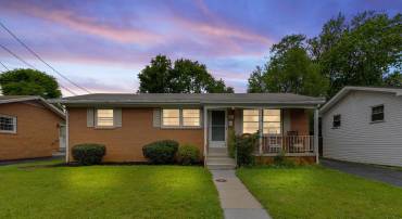 211 WOOD AVE, WINCHESTER, Virginia 22601, 3 Bedrooms Bedrooms, ,2 BathroomsBathrooms,Residential,For sale,211 WOOD AVE,VAWI2007738 MLS # VAWI2007738