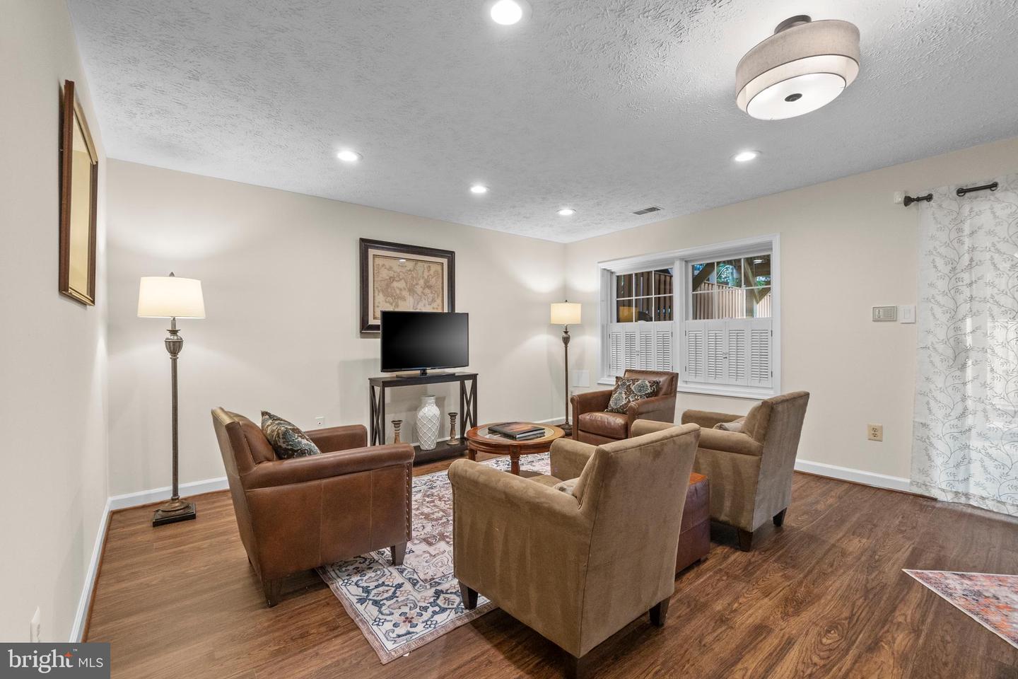 6358 BRAMPTON CT, ALEXANDRIA, Virginia 22304, 3 Bedrooms Bedrooms, ,3 BathroomsBathrooms,Residential,For sale,6358 BRAMPTON CT,VAFX2242752 MLS # VAFX2242752