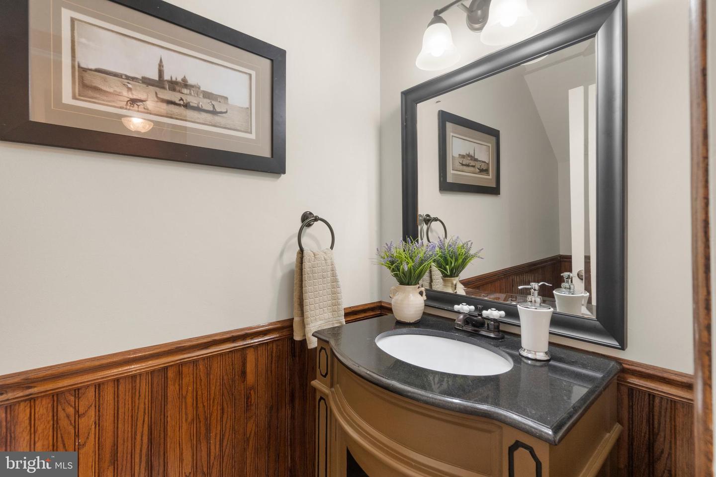 6358 BRAMPTON CT, ALEXANDRIA, Virginia 22304, 3 Bedrooms Bedrooms, ,3 BathroomsBathrooms,Residential,For sale,6358 BRAMPTON CT,VAFX2242752 MLS # VAFX2242752