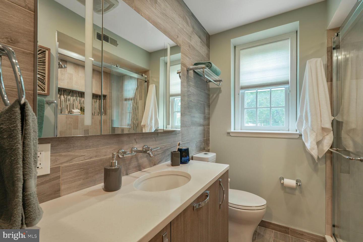 3863 RODMAN ST NW #A49, WASHINGTON, District Of Columbia 20016, 4 Bedrooms Bedrooms, ,2 BathroomsBathrooms,Residential,For sale,3863 RODMAN ST NW #A49,DCDC2202194 MLS # DCDC2202194