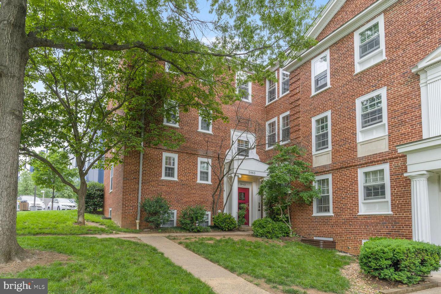 3863 RODMAN ST NW #A49, WASHINGTON, District Of Columbia 20016, 4 Bedrooms Bedrooms, ,2 BathroomsBathrooms,Residential,For sale,3863 RODMAN ST NW #A49,DCDC2202194 MLS # DCDC2202194