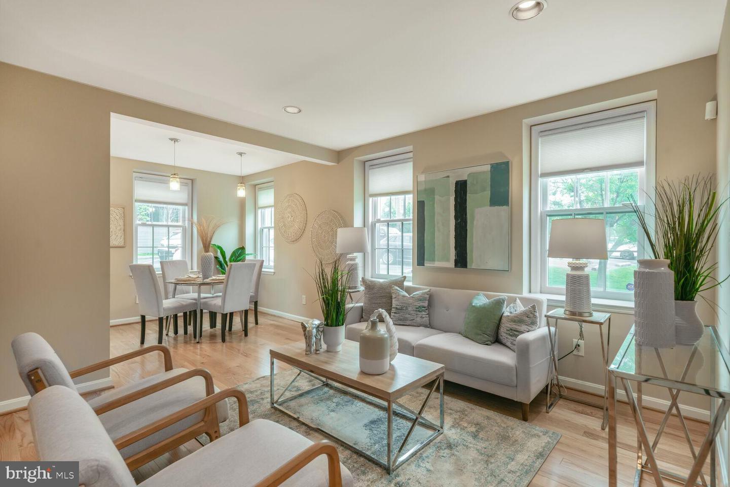 3863 RODMAN ST NW #A49, WASHINGTON, District Of Columbia 20016, 4 Bedrooms Bedrooms, ,2 BathroomsBathrooms,Residential,For sale,3863 RODMAN ST NW #A49,DCDC2202194 MLS # DCDC2202194