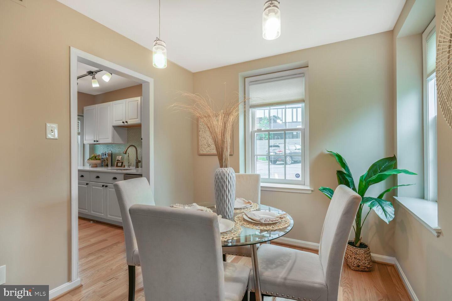 3863 RODMAN ST NW #A49, WASHINGTON, District Of Columbia 20016, 4 Bedrooms Bedrooms, ,2 BathroomsBathrooms,Residential,For sale,3863 RODMAN ST NW #A49,DCDC2202194 MLS # DCDC2202194