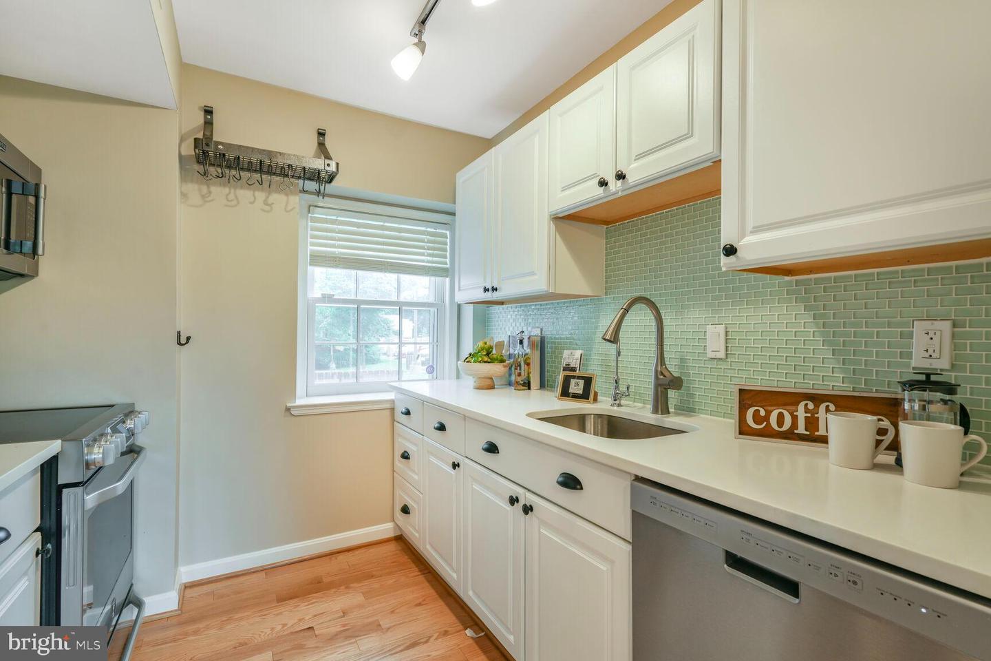 3863 RODMAN ST NW #A49, WASHINGTON, District Of Columbia 20016, 4 Bedrooms Bedrooms, ,2 BathroomsBathrooms,Residential,For sale,3863 RODMAN ST NW #A49,DCDC2202194 MLS # DCDC2202194