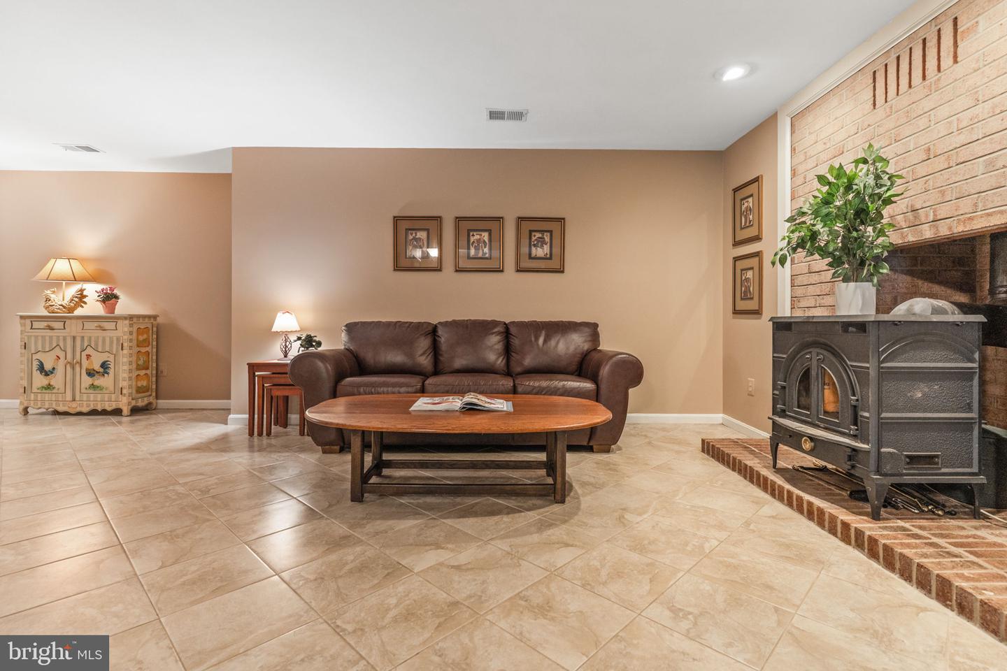 6323 COLCHESTER RD, FAIRFAX STATION, Virginia 22039, 4 Bedrooms Bedrooms, ,3 BathroomsBathrooms,Residential,For sale,6323 COLCHESTER RD,VAFX2242548 MLS # VAFX2242548
