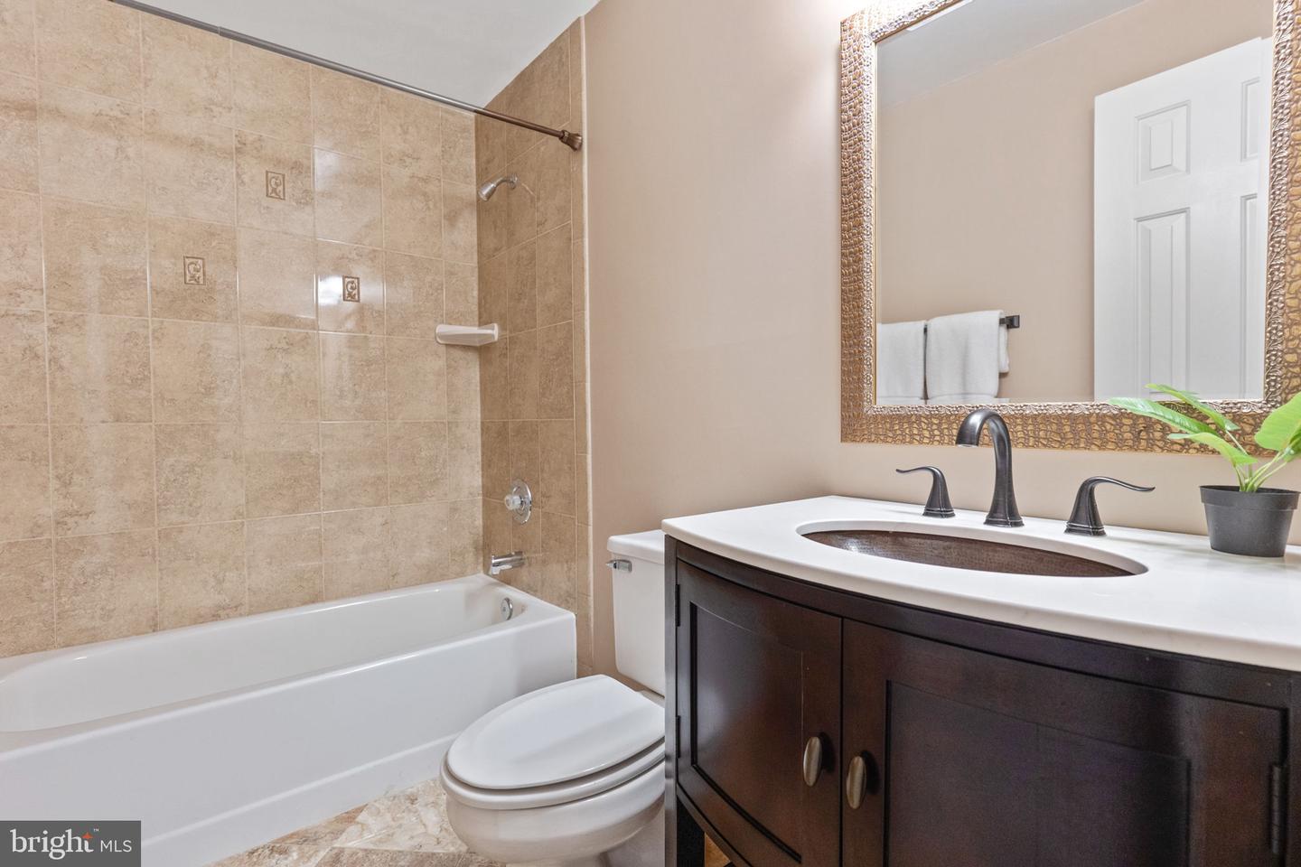 6323 COLCHESTER RD, FAIRFAX STATION, Virginia 22039, 4 Bedrooms Bedrooms, ,3 BathroomsBathrooms,Residential,For sale,6323 COLCHESTER RD,VAFX2242548 MLS # VAFX2242548