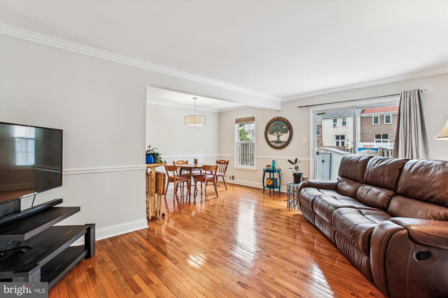 11910 SAINT JOHNSBURY CT, RESTON, Virginia 20191, 3 Bedrooms Bedrooms, ,2 BathroomsBathrooms,Residential,For sale,11910 SAINT JOHNSBURY CT,VAFX2242606 MLS # VAFX2242606