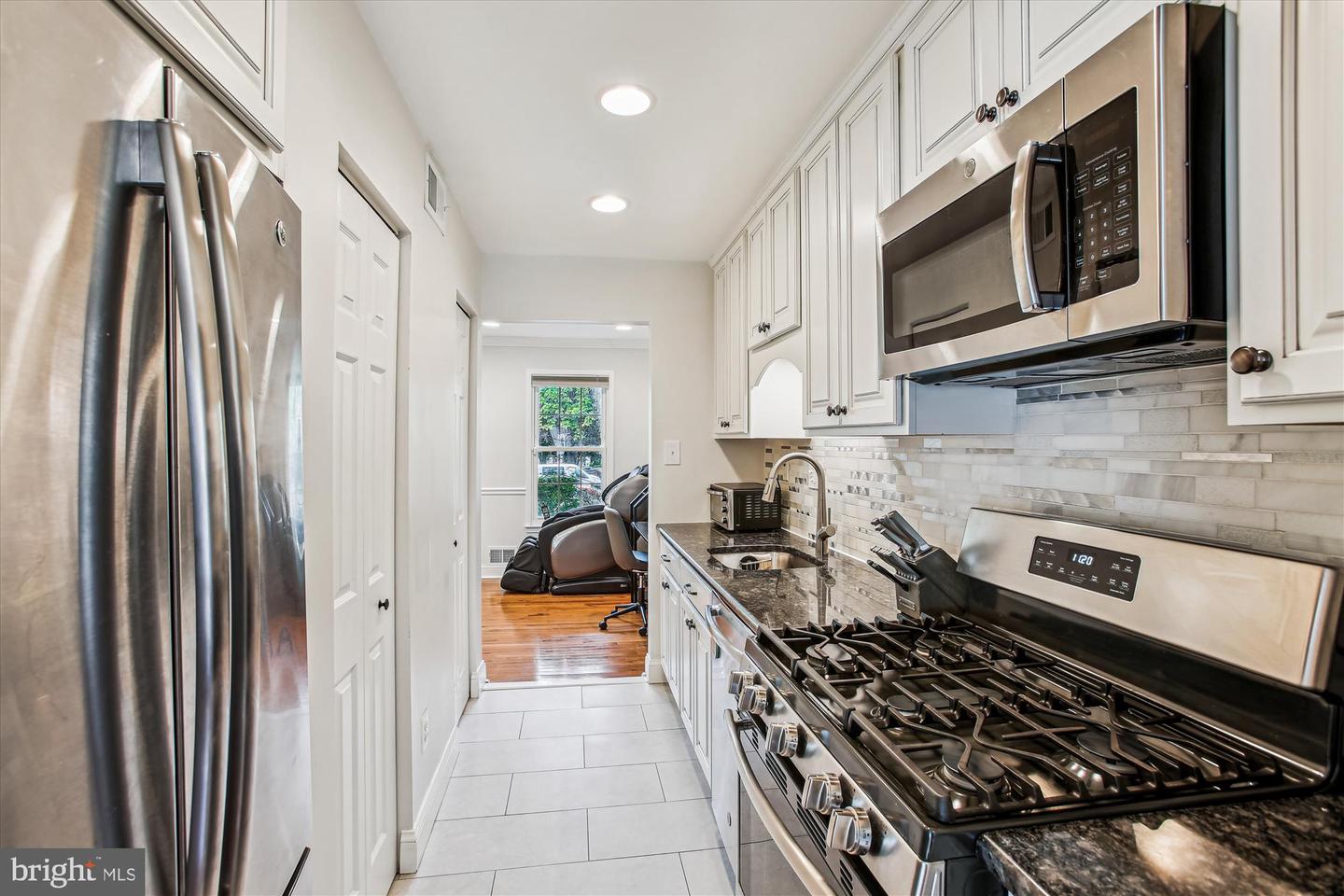 11910 SAINT JOHNSBURY CT, RESTON, Virginia 20191, 3 Bedrooms Bedrooms, ,2 BathroomsBathrooms,Residential,For sale,11910 SAINT JOHNSBURY CT,VAFX2242606 MLS # VAFX2242606