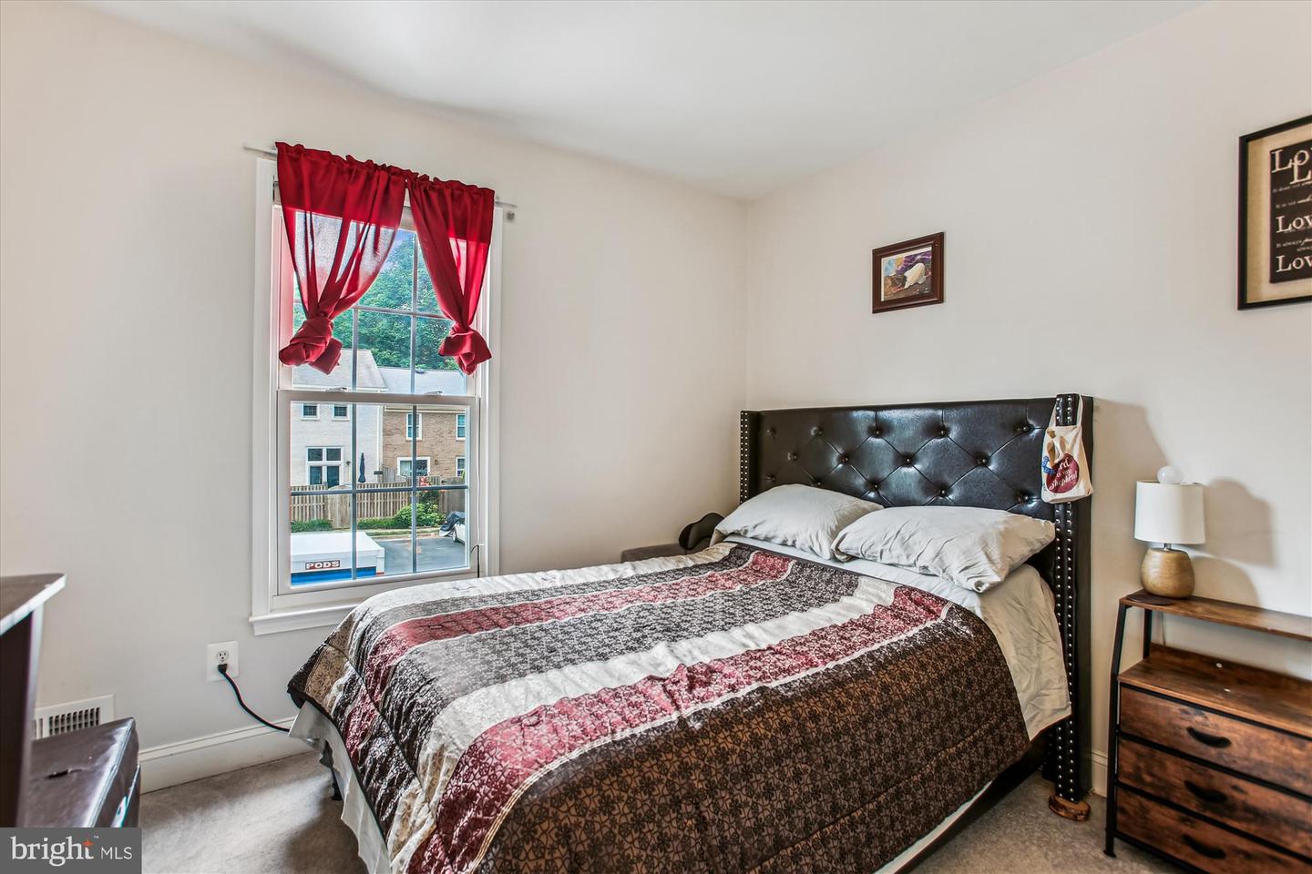11910 SAINT JOHNSBURY CT, RESTON, Virginia 20191, 3 Bedrooms Bedrooms, ,2 BathroomsBathrooms,Residential,For sale,11910 SAINT JOHNSBURY CT,VAFX2242606 MLS # VAFX2242606