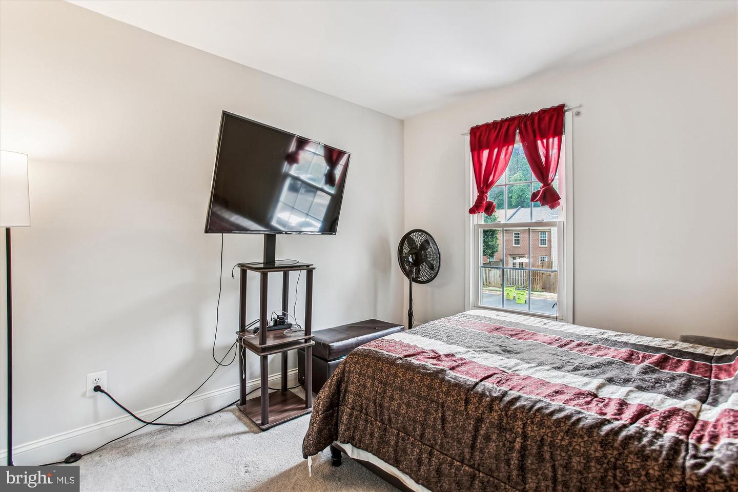 11910 SAINT JOHNSBURY CT, RESTON, Virginia 20191, 3 Bedrooms Bedrooms, ,2 BathroomsBathrooms,Residential,For sale,11910 SAINT JOHNSBURY CT,VAFX2242606 MLS # VAFX2242606