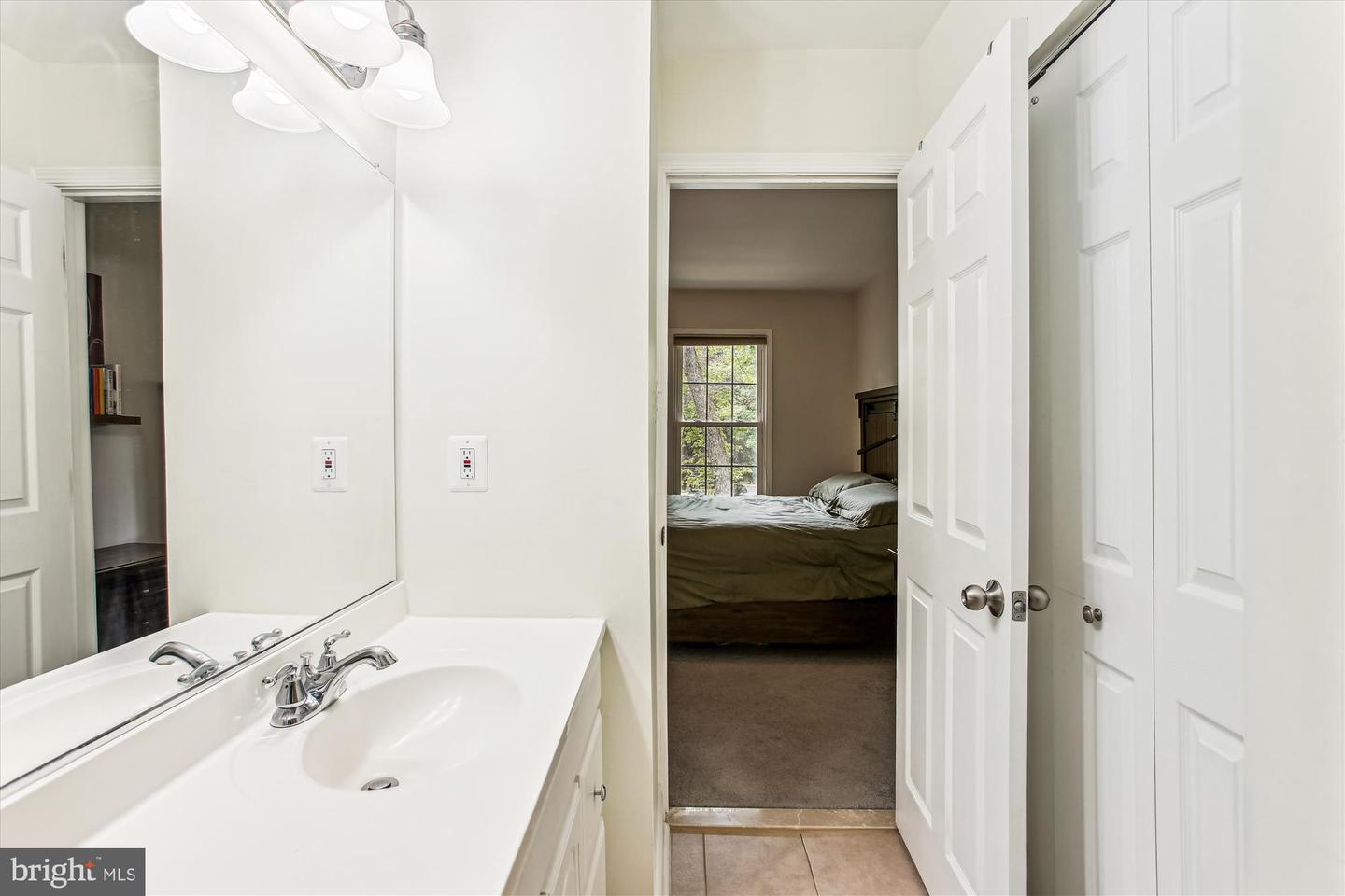 11910 SAINT JOHNSBURY CT, RESTON, Virginia 20191, 3 Bedrooms Bedrooms, ,2 BathroomsBathrooms,Residential,For sale,11910 SAINT JOHNSBURY CT,VAFX2242606 MLS # VAFX2242606