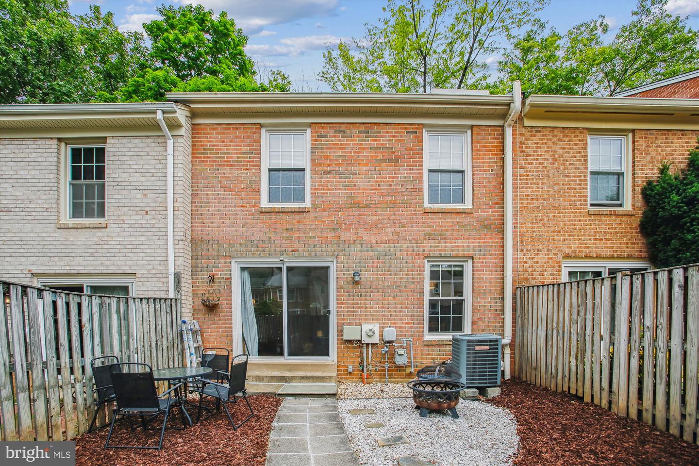 11910 SAINT JOHNSBURY CT, RESTON, Virginia 20191, 3 Bedrooms Bedrooms, ,2 BathroomsBathrooms,Residential,For sale,11910 SAINT JOHNSBURY CT,VAFX2242606 MLS # VAFX2242606