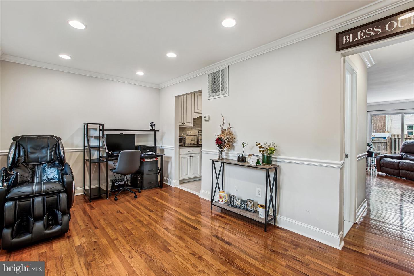 11910 SAINT JOHNSBURY CT, RESTON, Virginia 20191, 3 Bedrooms Bedrooms, ,2 BathroomsBathrooms,Residential,For sale,11910 SAINT JOHNSBURY CT,VAFX2242606 MLS # VAFX2242606