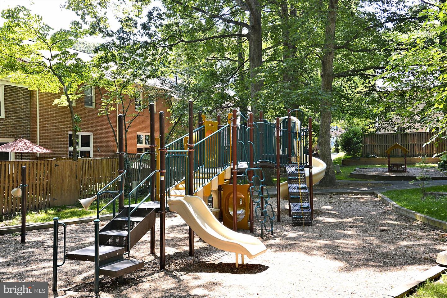 11910 SAINT JOHNSBURY CT, RESTON, Virginia 20191, 3 Bedrooms Bedrooms, ,2 BathroomsBathrooms,Residential,For sale,11910 SAINT JOHNSBURY CT,VAFX2242606 MLS # VAFX2242606