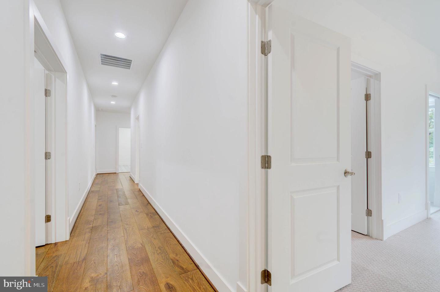 8226 MCNEIL ST, VIENNA, Virginia 22180, 7 Bedrooms Bedrooms, ,7 BathroomsBathrooms,Residential,For sale,8226 MCNEIL ST,VAFX2242736 MLS # VAFX2242736