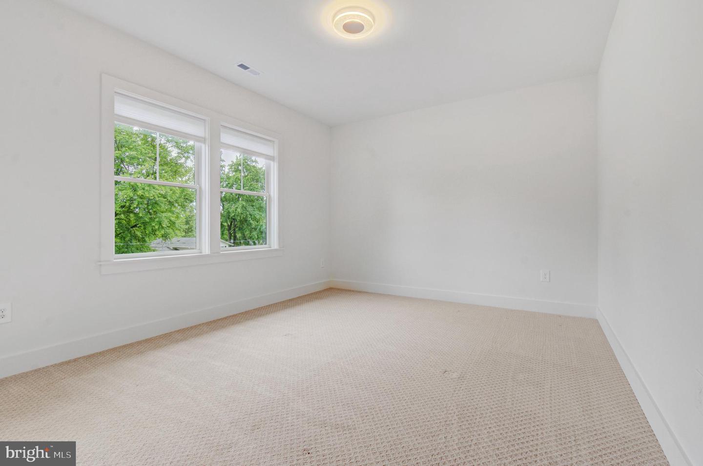 8226 MCNEIL ST, VIENNA, Virginia 22180, 7 Bedrooms Bedrooms, ,7 BathroomsBathrooms,Residential,For sale,8226 MCNEIL ST,VAFX2242736 MLS # VAFX2242736