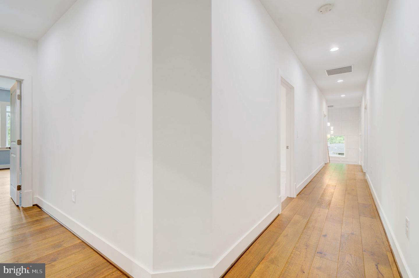 8226 MCNEIL ST, VIENNA, Virginia 22180, 7 Bedrooms Bedrooms, ,7 BathroomsBathrooms,Residential,For sale,8226 MCNEIL ST,VAFX2242736 MLS # VAFX2242736