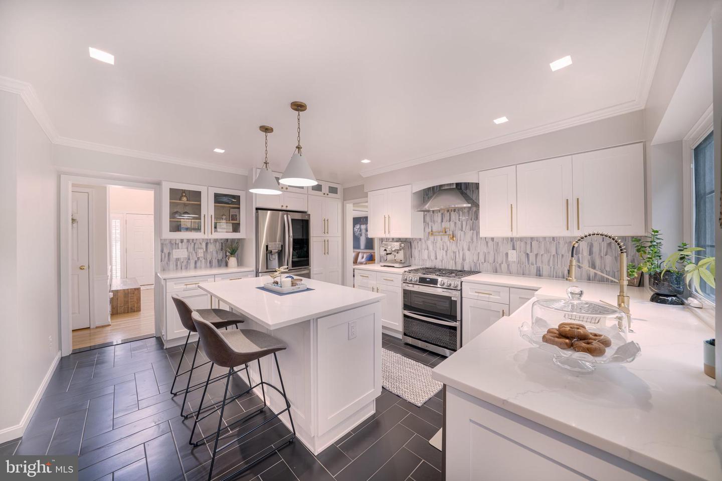 12722 PURDHAM DR, WOODBRIDGE, Virginia 22192, 4 Bedrooms Bedrooms, ,3 BathroomsBathrooms,Residential,For sale,12722 PURDHAM DR,VAPW2095432 MLS # VAPW2095432