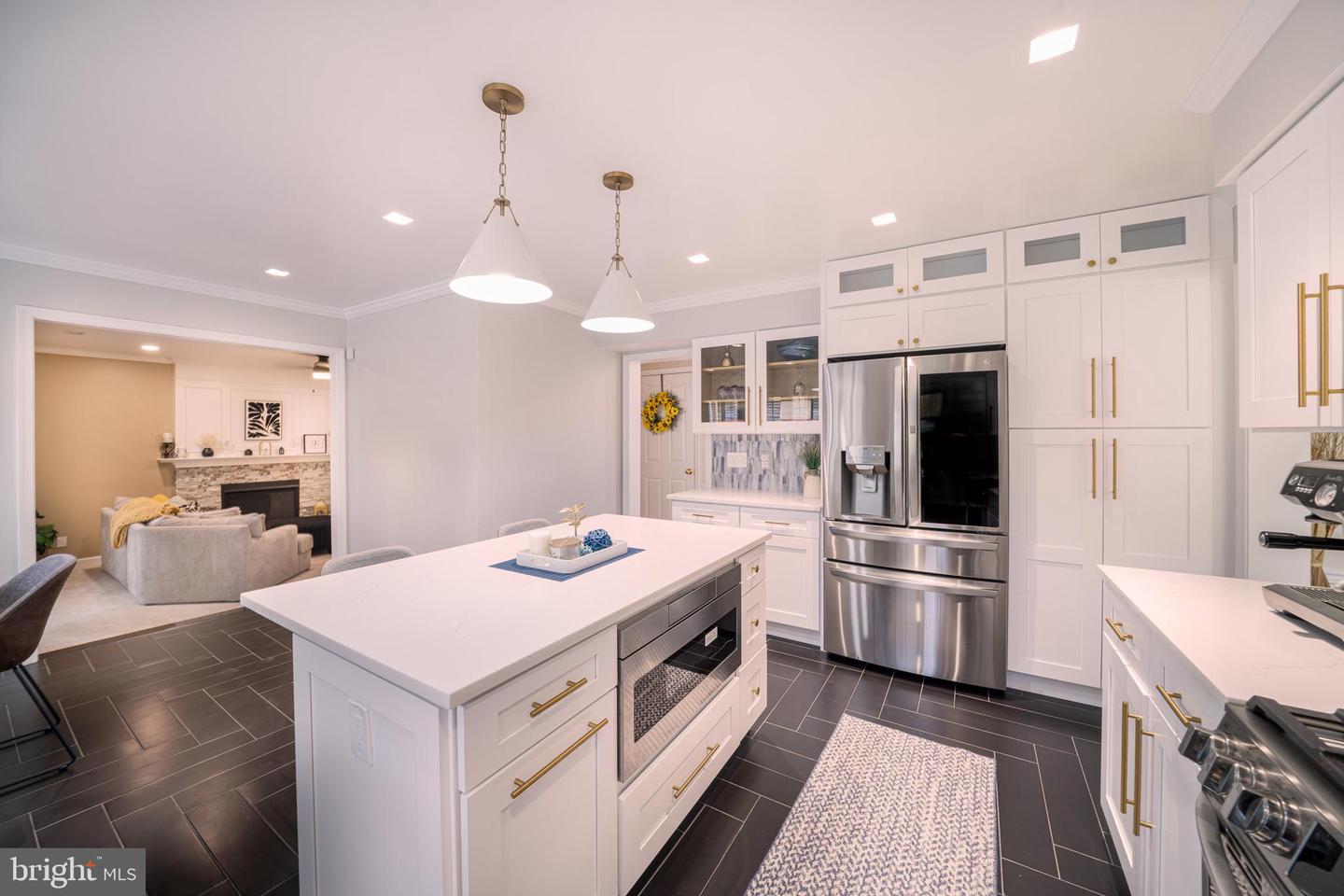 12722 PURDHAM DR, WOODBRIDGE, Virginia 22192, 4 Bedrooms Bedrooms, ,3 BathroomsBathrooms,Residential,For sale,12722 PURDHAM DR,VAPW2095432 MLS # VAPW2095432