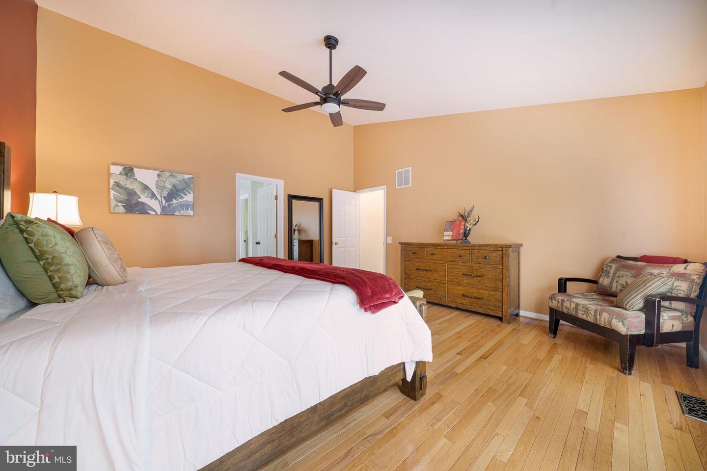 12722 PURDHAM DR, WOODBRIDGE, Virginia 22192, 4 Bedrooms Bedrooms, ,3 BathroomsBathrooms,Residential,For sale,12722 PURDHAM DR,VAPW2095432 MLS # VAPW2095432