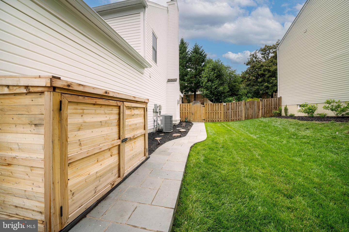 12722 PURDHAM DR, WOODBRIDGE, Virginia 22192, 4 Bedrooms Bedrooms, ,3 BathroomsBathrooms,Residential,For sale,12722 PURDHAM DR,VAPW2095432 MLS # VAPW2095432