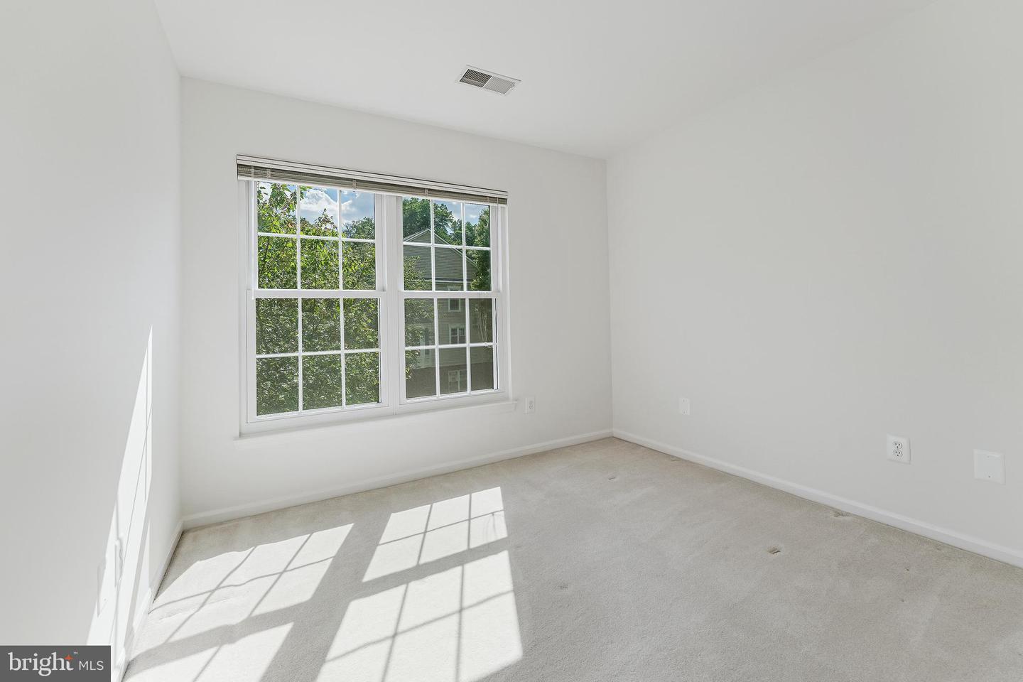 1251 WILD HAWTHORN WAY, RESTON, Virginia 20194, 3 Bedrooms Bedrooms, ,3 BathroomsBathrooms,Residential,For sale,1251 WILD HAWTHORN WAY,VAFX2242976 MLS # VAFX2242976
