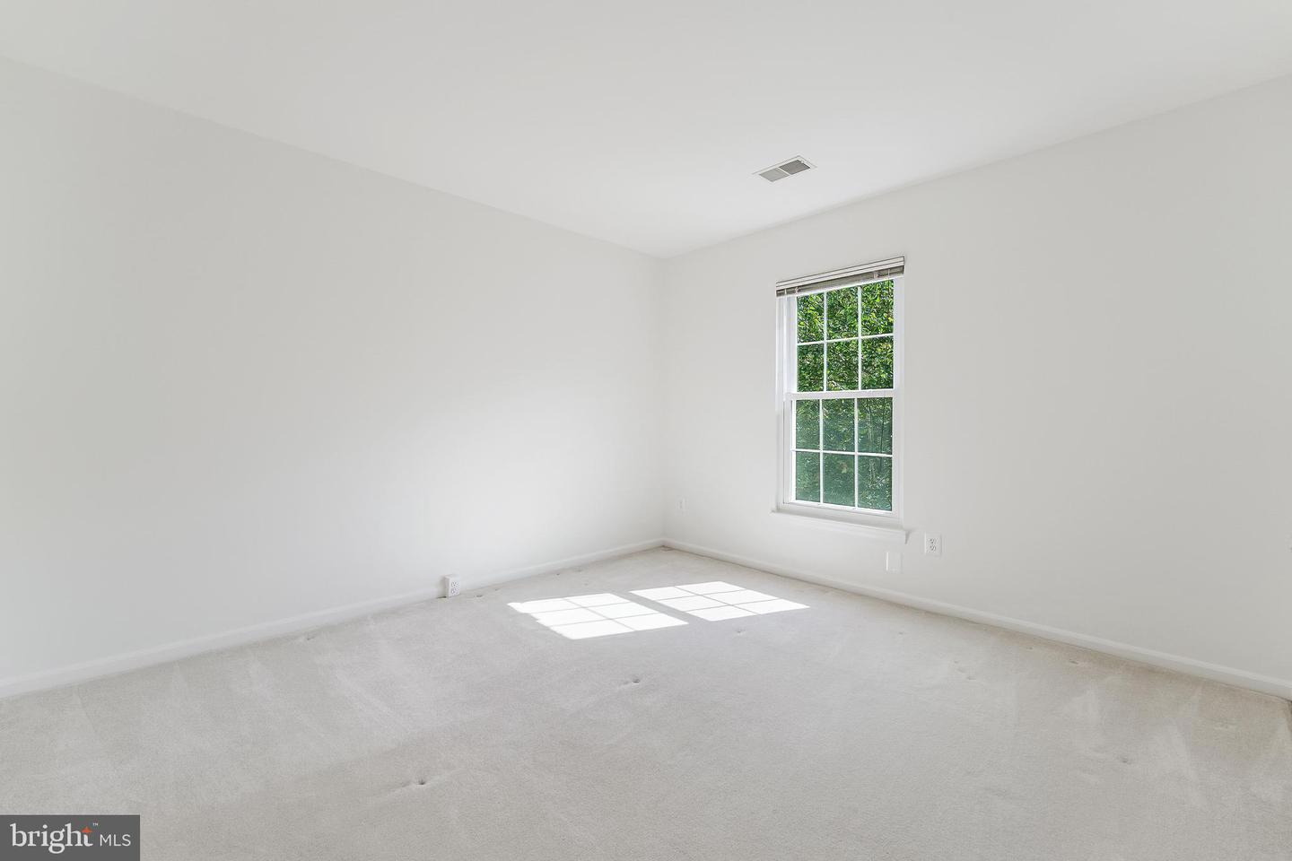 1251 WILD HAWTHORN WAY, RESTON, Virginia 20194, 3 Bedrooms Bedrooms, ,3 BathroomsBathrooms,Residential,For sale,1251 WILD HAWTHORN WAY,VAFX2242976 MLS # VAFX2242976