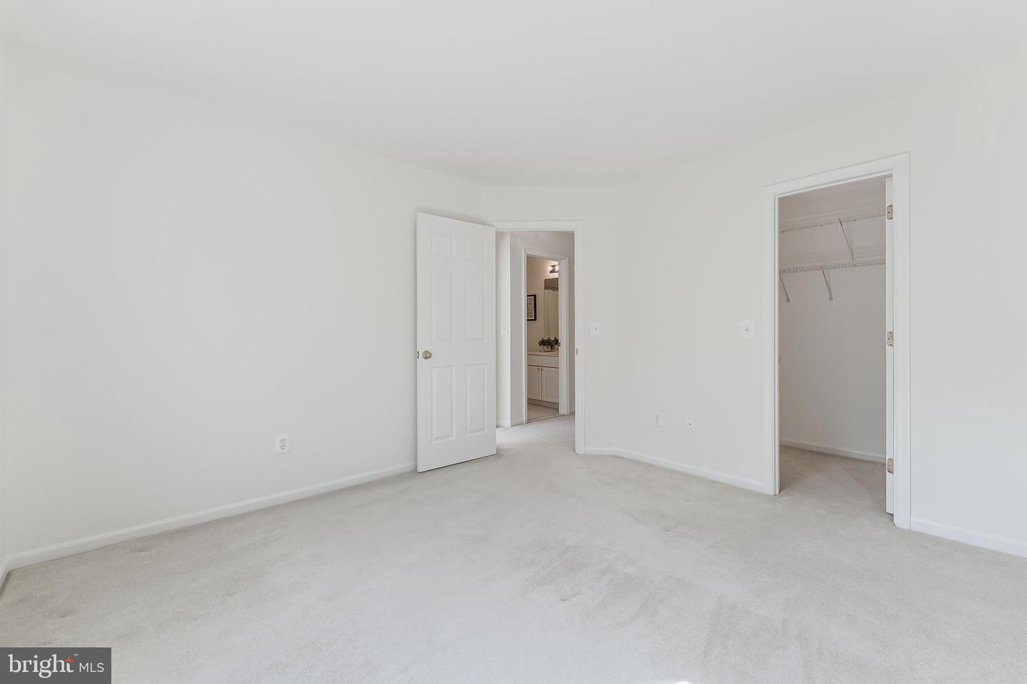 1251 WILD HAWTHORN WAY, RESTON, Virginia 20194, 3 Bedrooms Bedrooms, ,3 BathroomsBathrooms,Residential,For sale,1251 WILD HAWTHORN WAY,VAFX2242976 MLS # VAFX2242976