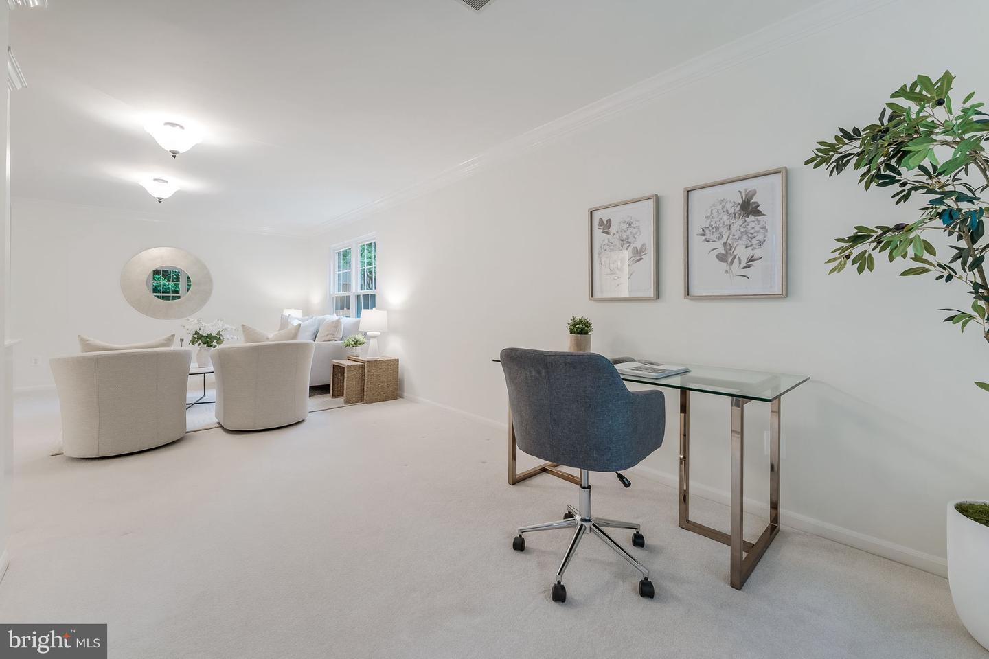 1251 WILD HAWTHORN WAY, RESTON, Virginia 20194, 3 Bedrooms Bedrooms, ,3 BathroomsBathrooms,Residential,For sale,1251 WILD HAWTHORN WAY,VAFX2242976 MLS # VAFX2242976