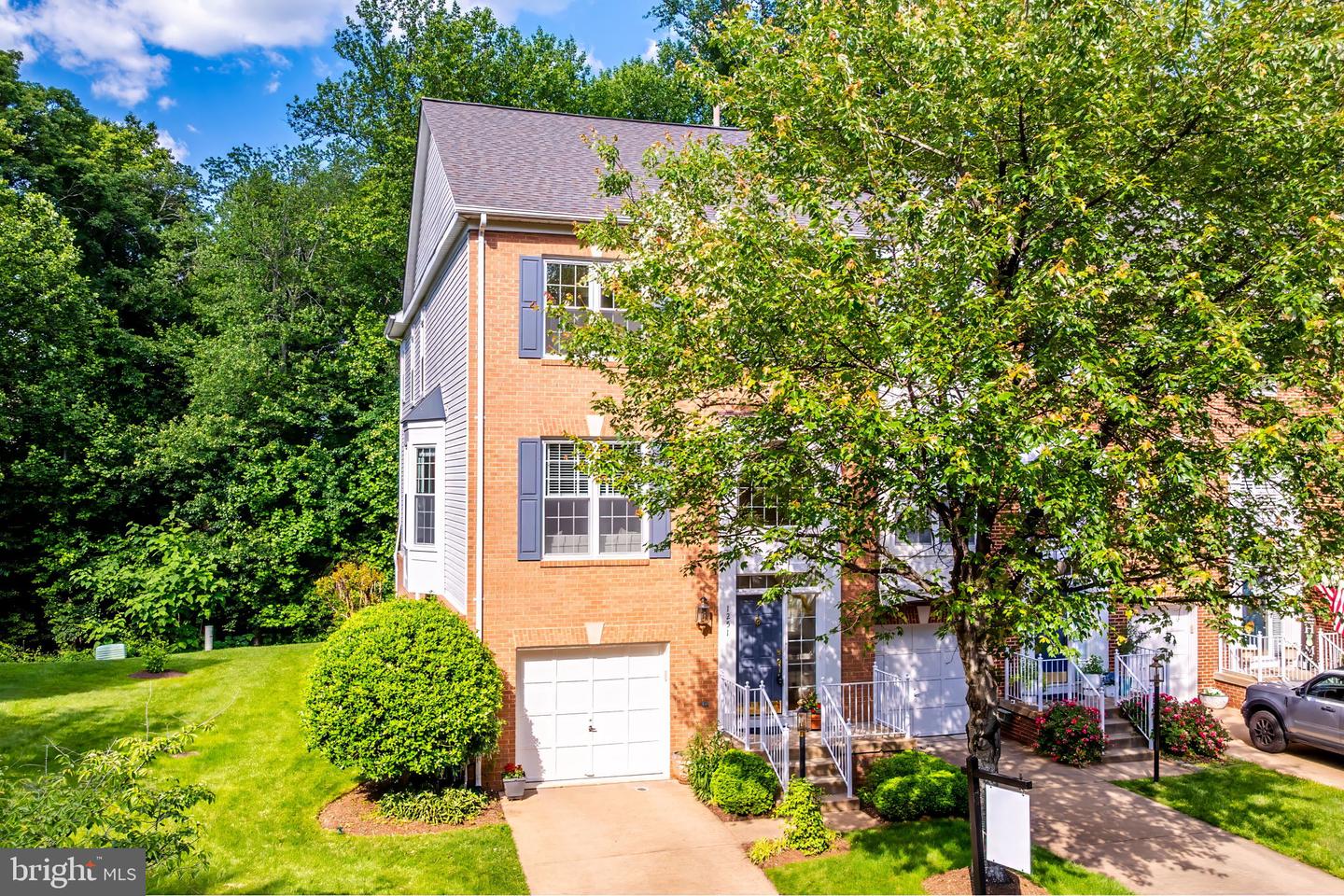 1251 WILD HAWTHORN WAY, RESTON, Virginia 20194, 3 Bedrooms Bedrooms, ,3 BathroomsBathrooms,Residential,For sale,1251 WILD HAWTHORN WAY,VAFX2242976 MLS # VAFX2242976