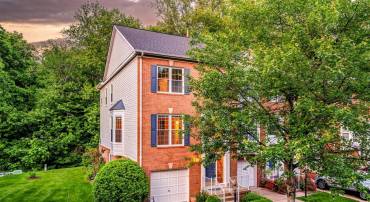 1251 WILD HAWTHORN WAY, RESTON, Virginia 20194, 3 Bedrooms Bedrooms, ,3 BathroomsBathrooms,Residential,For sale,1251 WILD HAWTHORN WAY,VAFX2242976 MLS # VAFX2242976