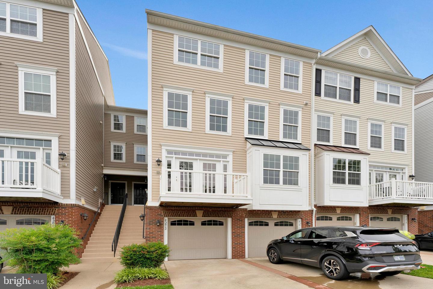 45812 WINDING BRANCH TER, STERLING, Virginia 20166, 3 Bedrooms Bedrooms, ,2 BathroomsBathrooms,Residential,For sale,45812 WINDING BRANCH TER,VALO2097652 MLS # VALO2097652