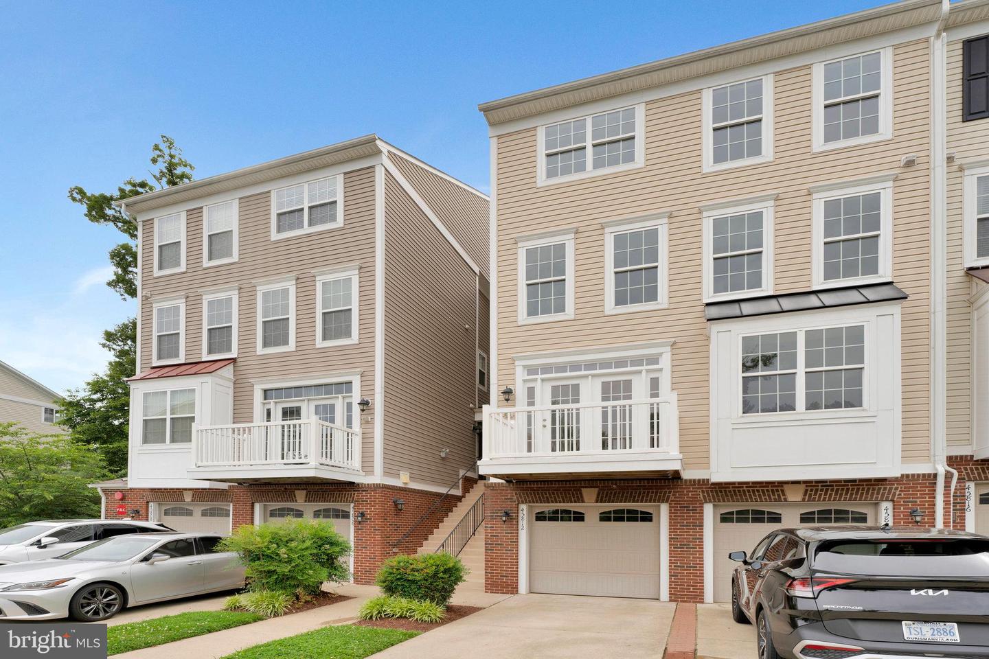 45812 WINDING BRANCH TER, STERLING, Virginia 20166, 3 Bedrooms Bedrooms, ,2 BathroomsBathrooms,Residential,For sale,45812 WINDING BRANCH TER,VALO2097652 MLS # VALO2097652