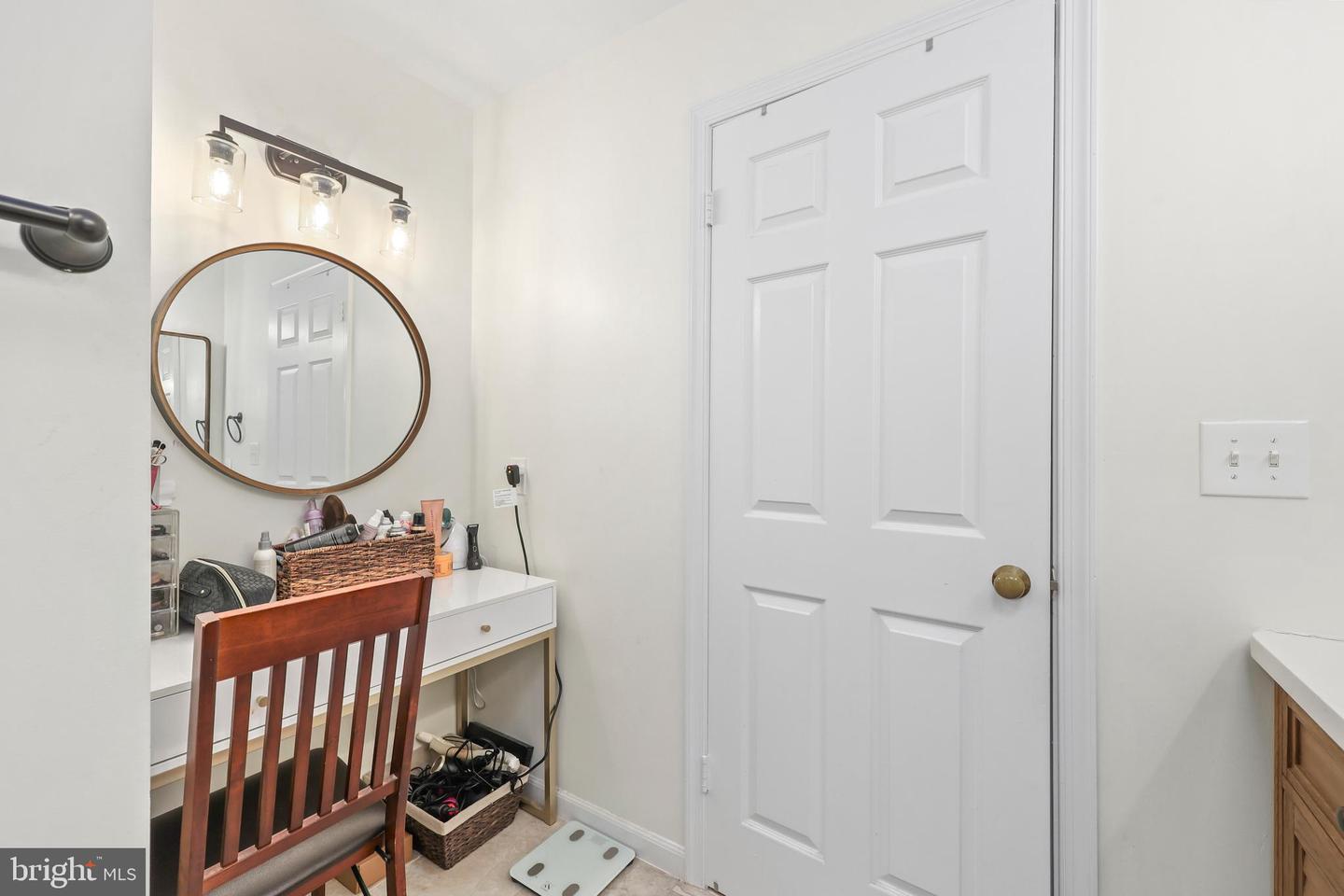 3950 TALLOW TREE PL, FAIRFAX, Virginia 22033, 4 Bedrooms Bedrooms, 3 Rooms Rooms,3 BathroomsBathrooms,Residential,For sale,3950 TALLOW TREE PL,VAFX2242944 MLS # VAFX2242944