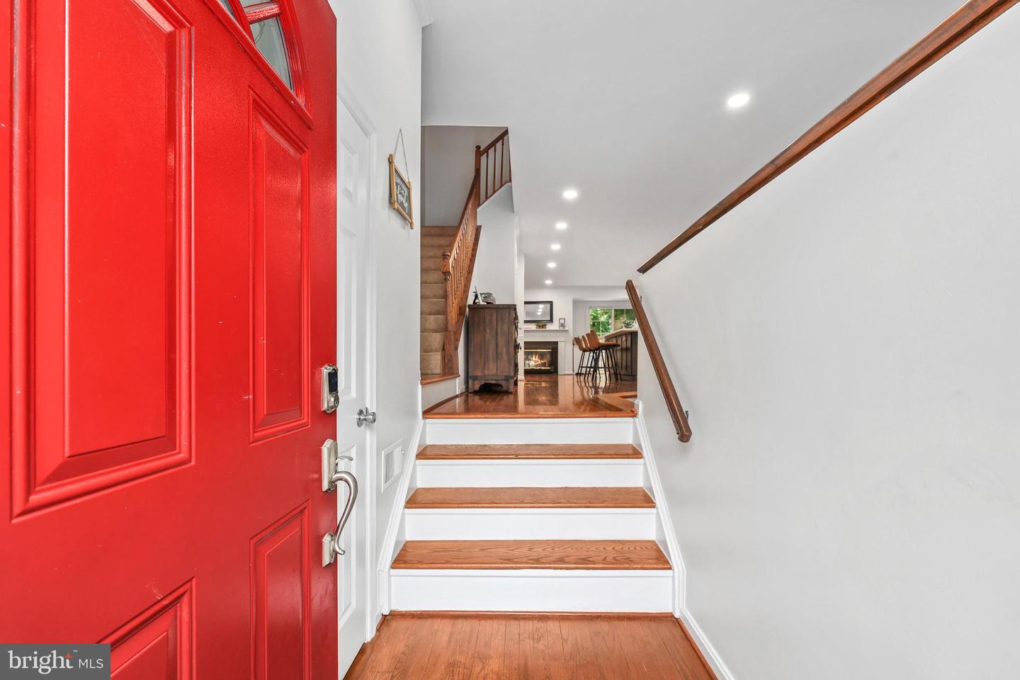3950 TALLOW TREE PL, FAIRFAX, Virginia 22033, 4 Bedrooms Bedrooms, 3 Rooms Rooms,3 BathroomsBathrooms,Residential,For sale,3950 TALLOW TREE PL,VAFX2242944 MLS # VAFX2242944