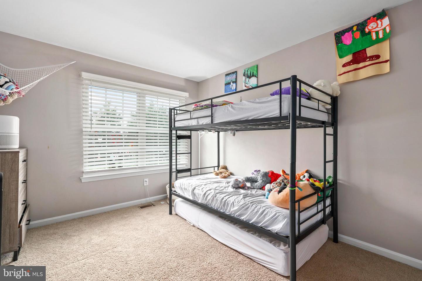3950 TALLOW TREE PL, FAIRFAX, Virginia 22033, 4 Bedrooms Bedrooms, 3 Rooms Rooms,3 BathroomsBathrooms,Residential,For sale,3950 TALLOW TREE PL,VAFX2242944 MLS # VAFX2242944