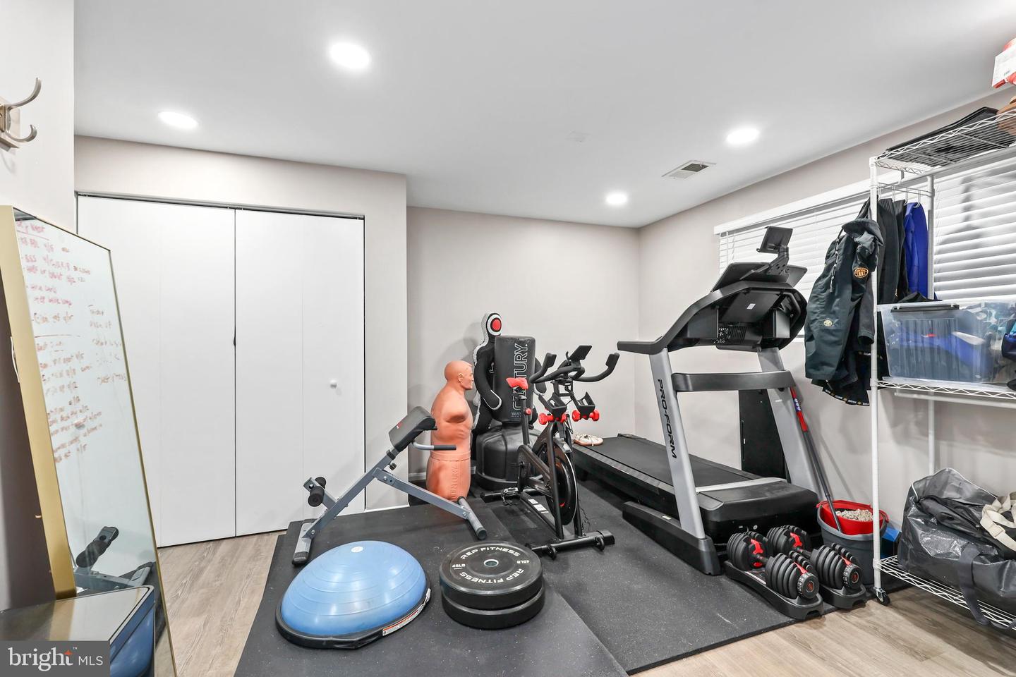 3950 TALLOW TREE PL, FAIRFAX, Virginia 22033, 4 Bedrooms Bedrooms, 3 Rooms Rooms,3 BathroomsBathrooms,Residential,For sale,3950 TALLOW TREE PL,VAFX2242944 MLS # VAFX2242944